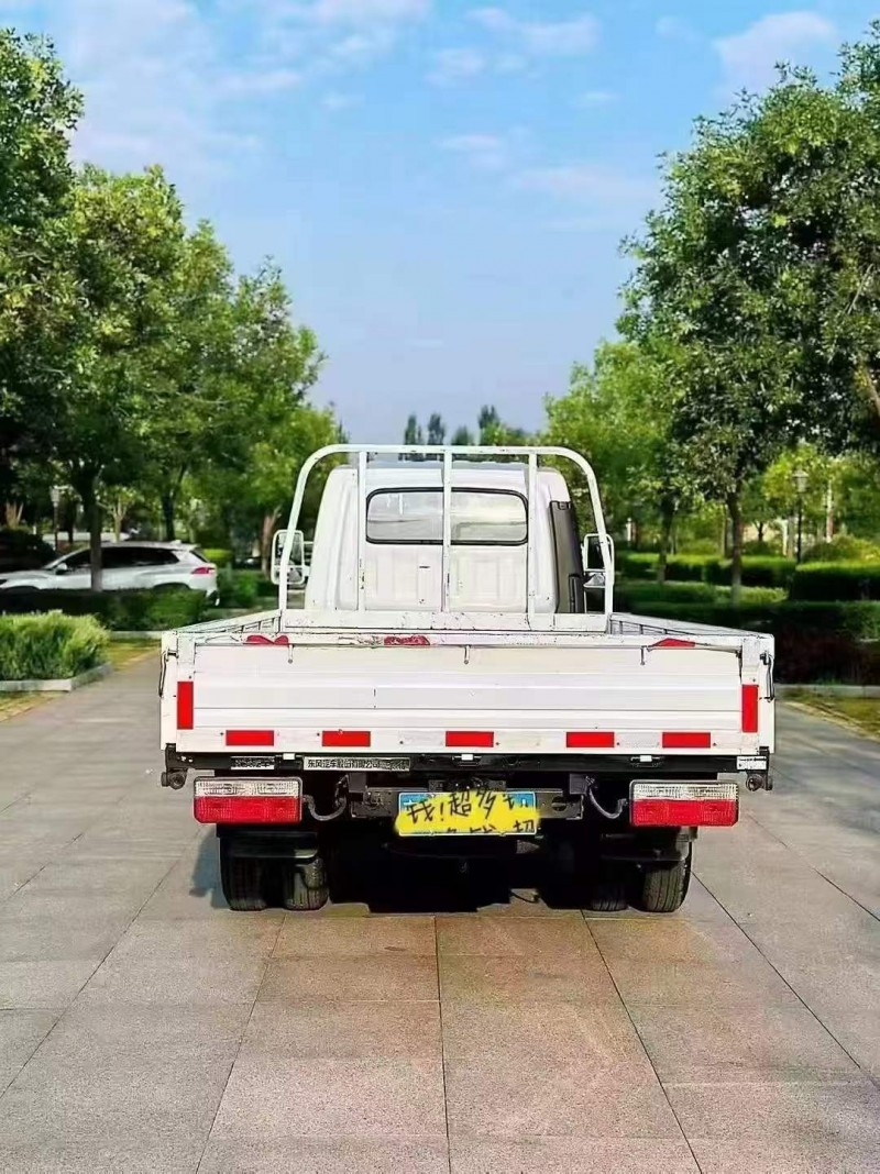 忻州25年东风多利卡6