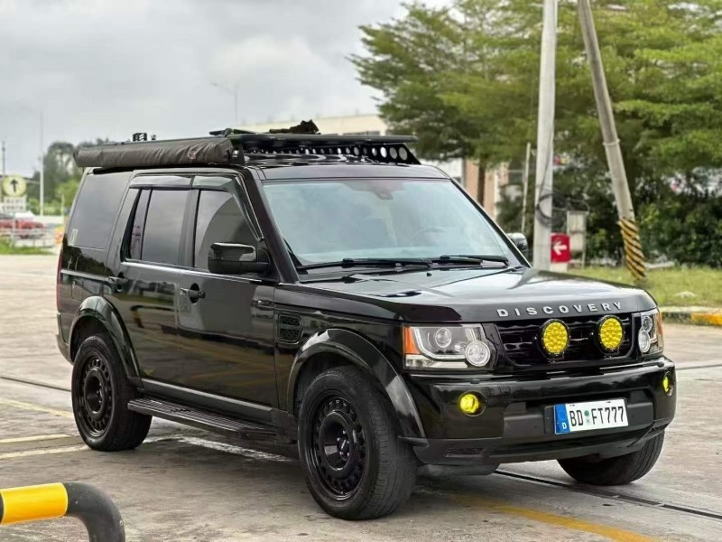 广州11年路虎发现3