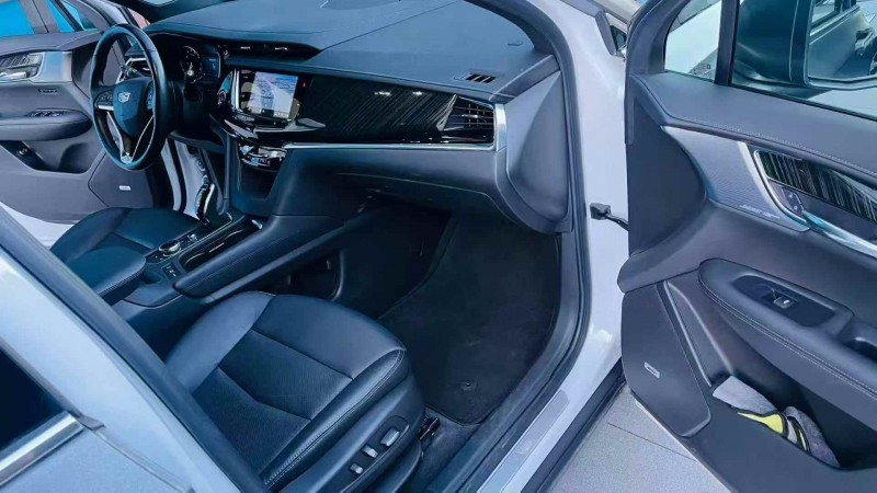 广州22年凯迪拉克XT68