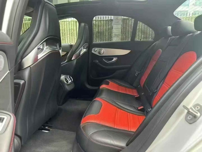 广州17年奔驰AMG4