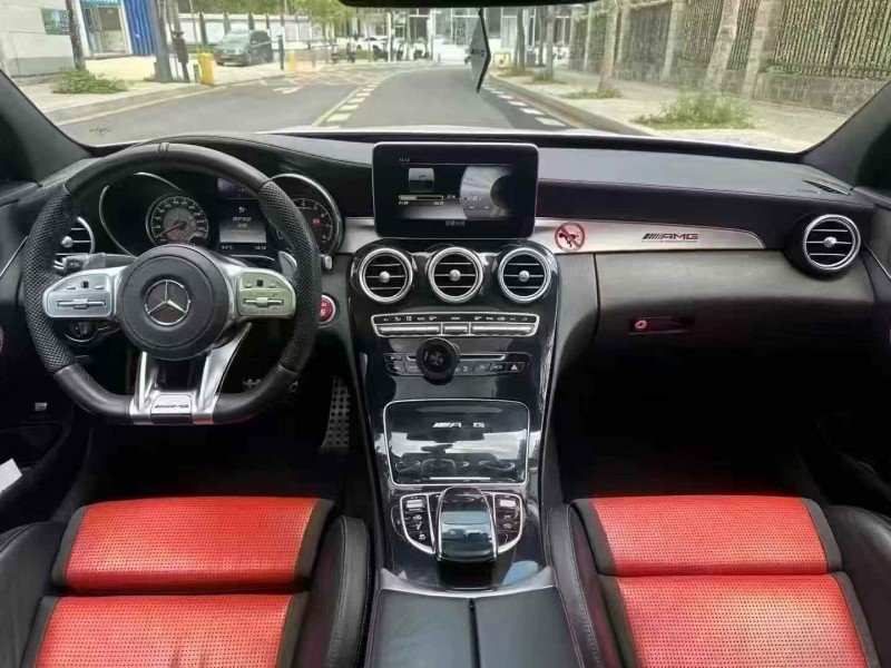 广州17年奔驰AMG5