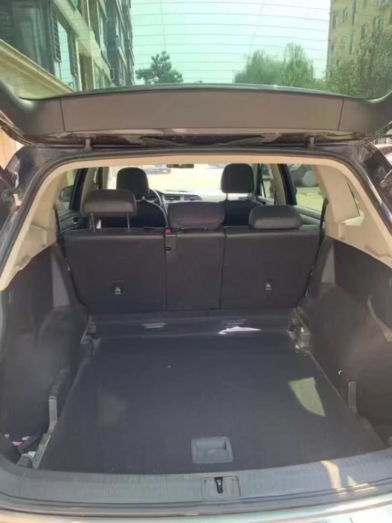 潍坊20年大众途观8