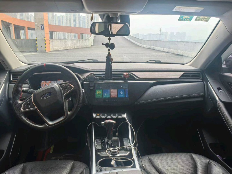 苏州20年福特领界5