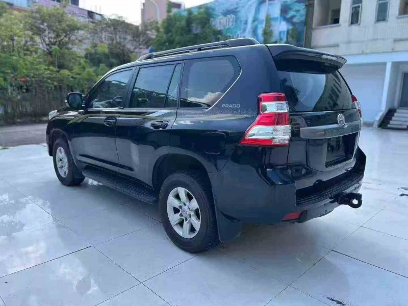 江门15年丰田普拉多6
