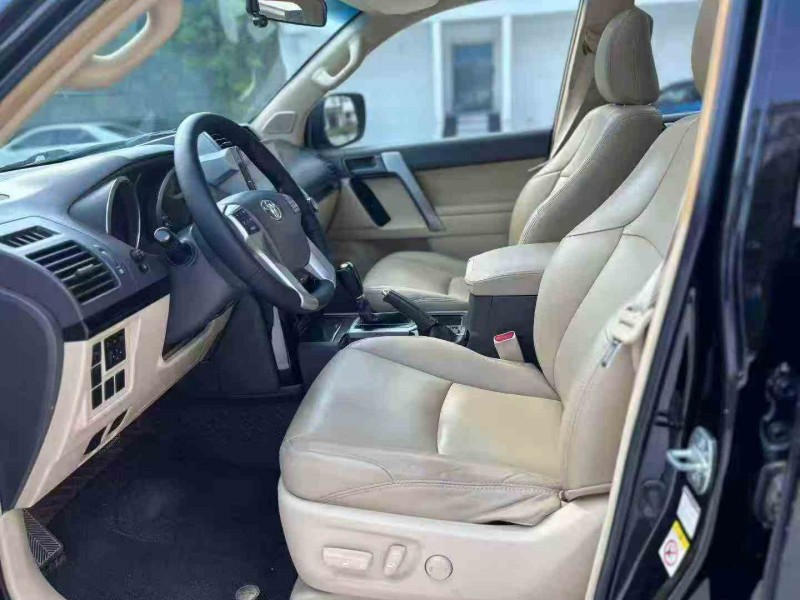 江门15年丰田普拉多7