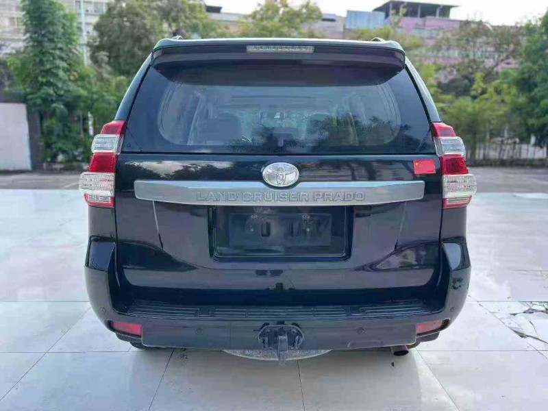 江门15年丰田普拉多9