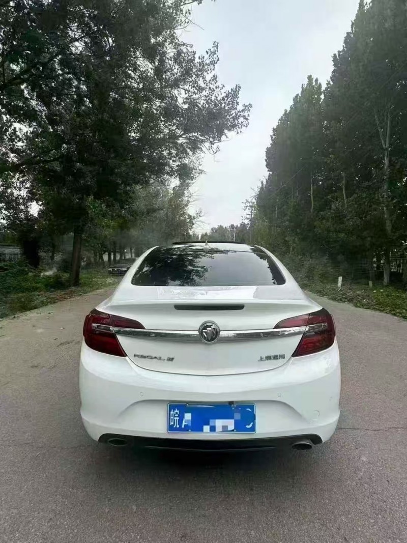 菏泽15年别克君威9