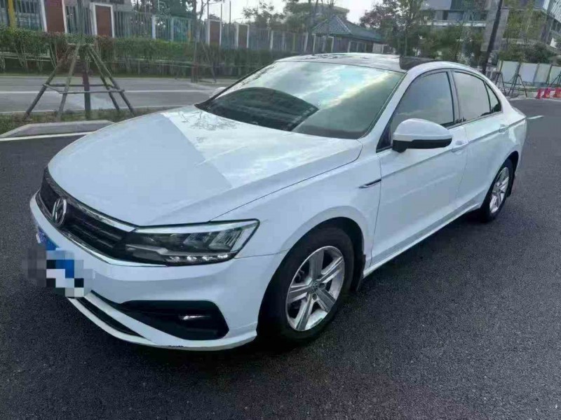 三明22年大众凌渡2