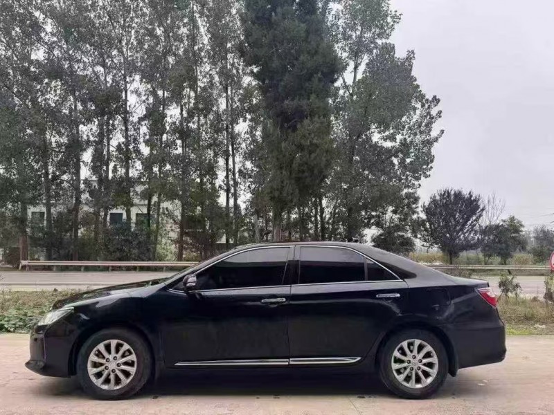 菏泽17年丰田凯美瑞7