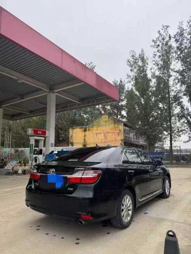 菏泽17年丰田凯美瑞8