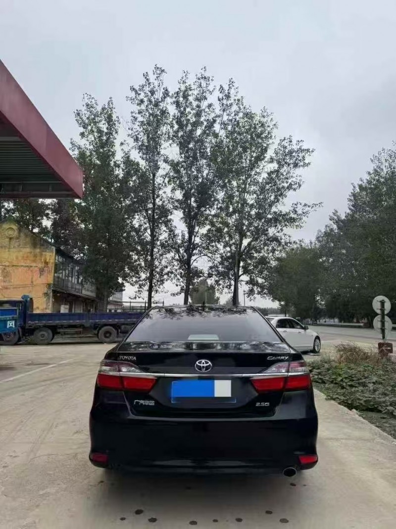 菏泽17年丰田凯美瑞9