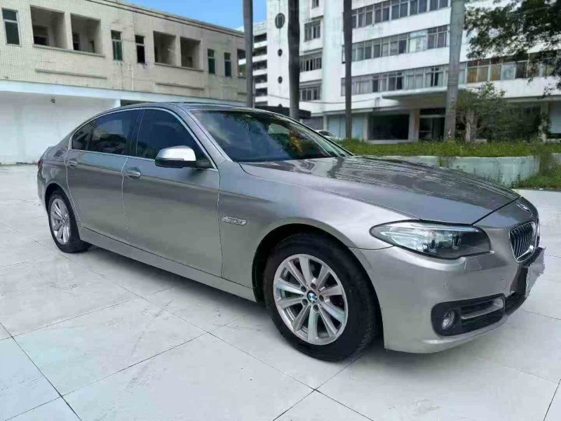 江门16年宝马5系3