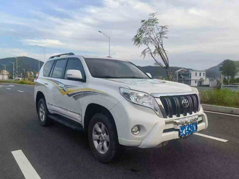 佛山15年丰田普拉多2
