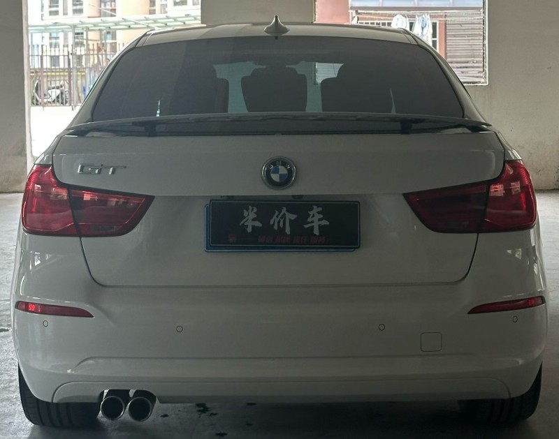 遵义17年宝马3系8