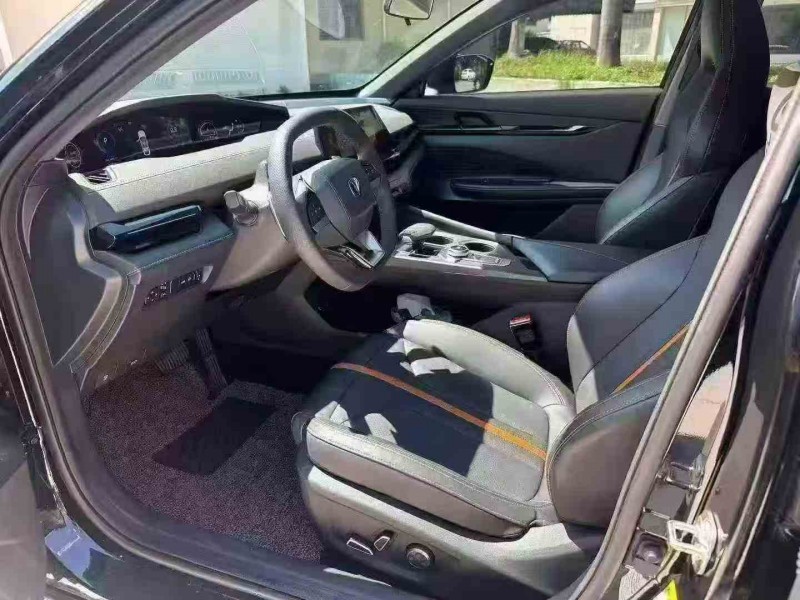 湛江25年长安汽车UNI5