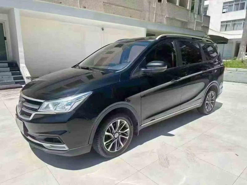 珠海19年宝骏7302