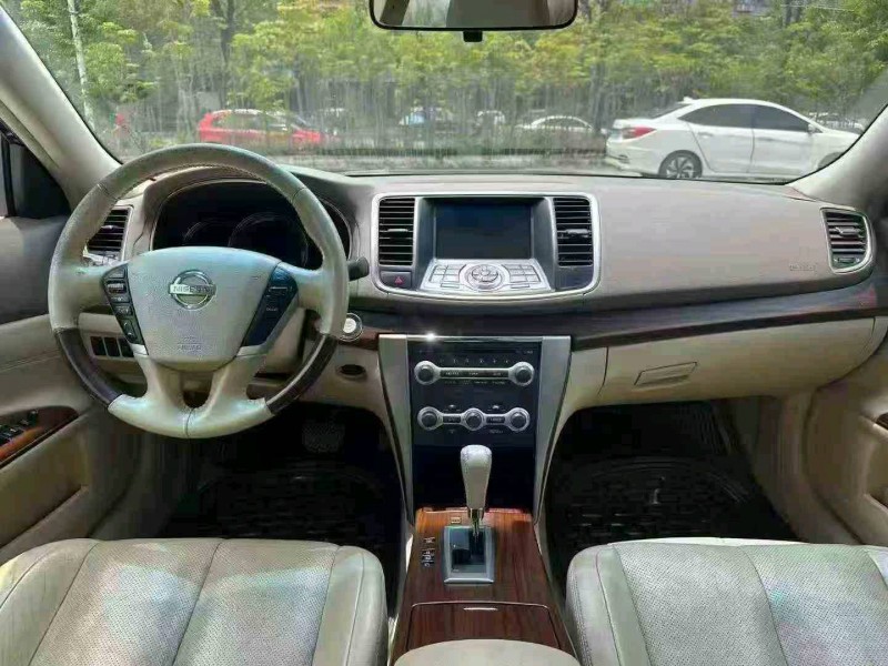 深圳10年日产公爵王4