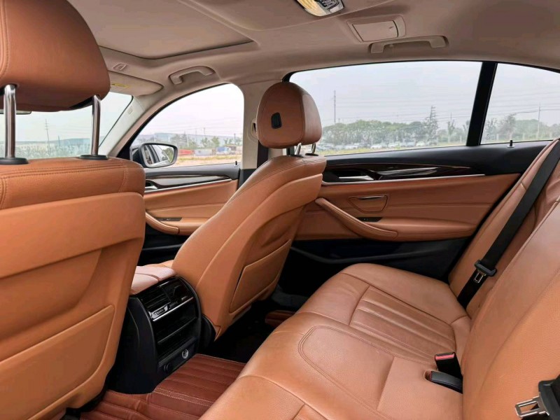 苏州17年宝马5系6