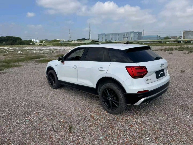 苏州21年奥迪Q29