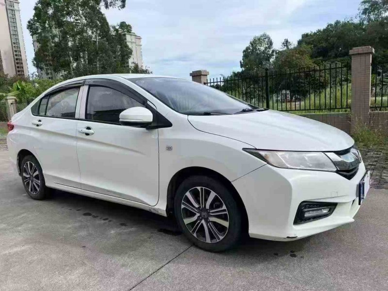 汕头19年本田锋范3