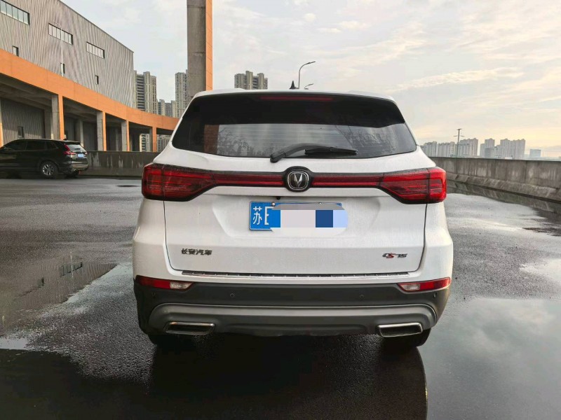 苏州23年长安汽车CS757