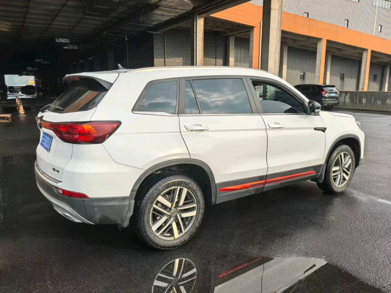 苏州23年长安汽车CS758