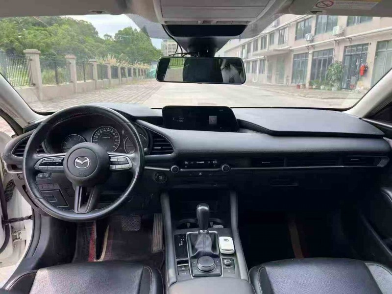 江门20年马自达昂克赛拉4