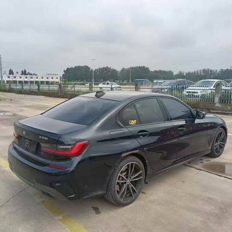 菏泽22年宝马3系8