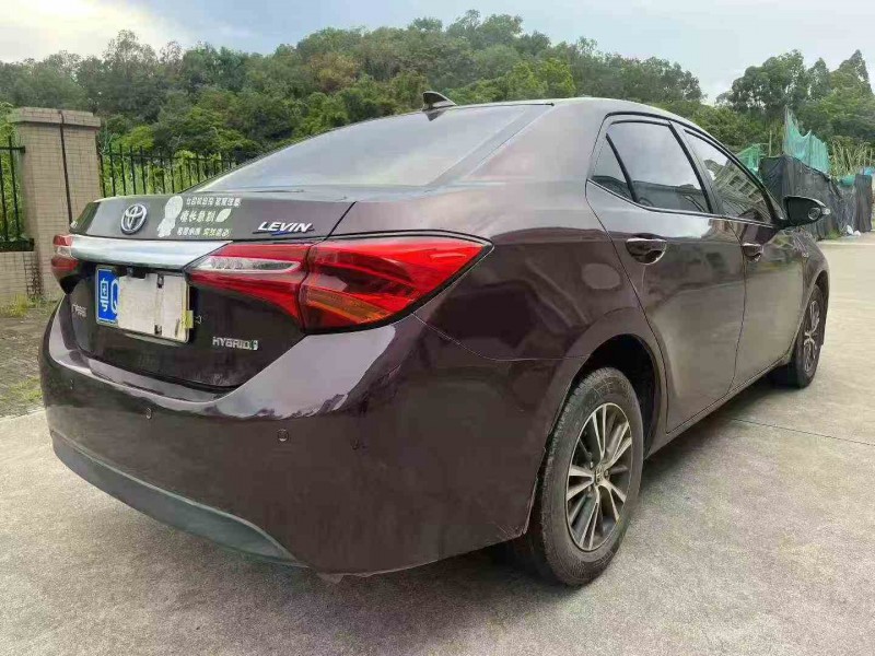 湛江16年丰田雷凌7