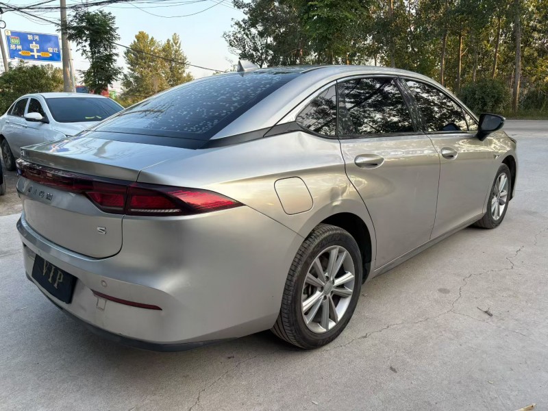 广州23年传祺埃安S8