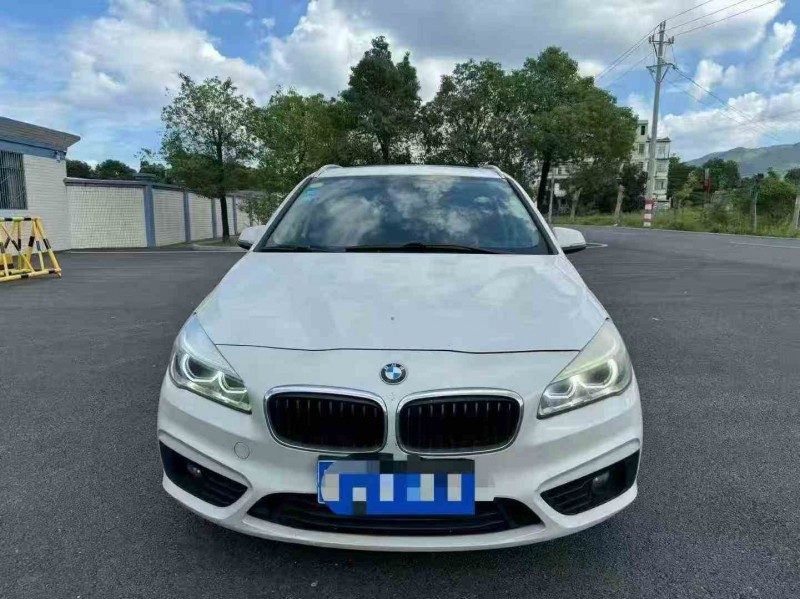 江门17年宝马2系1