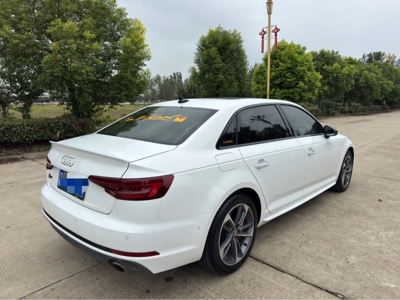 盐城18年奥迪A4L4