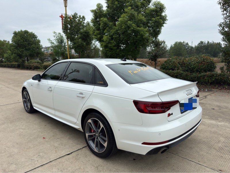 盐城18年奥迪A4L5