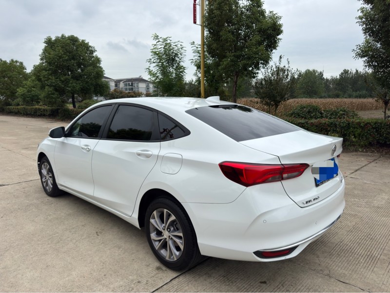 盐城24年别克威朗5