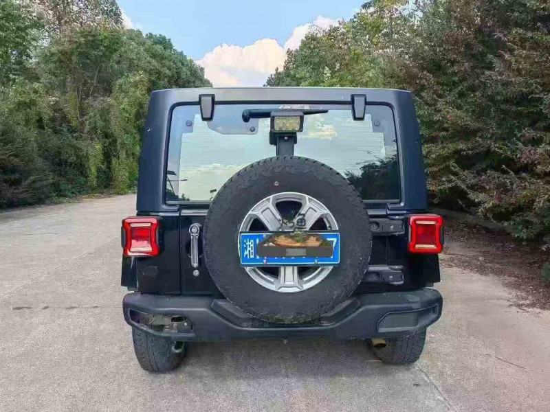 益阳16年Jeep牧马人8