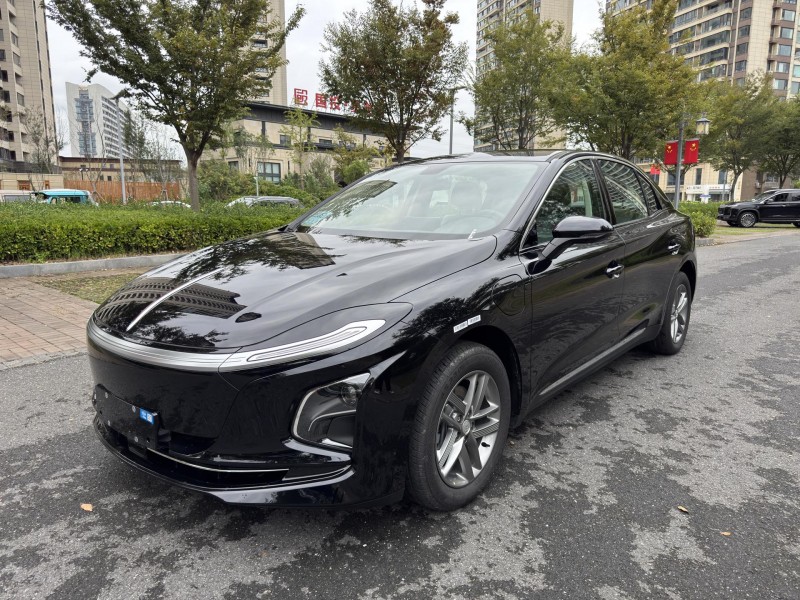 盐城25年红旗E-QM53