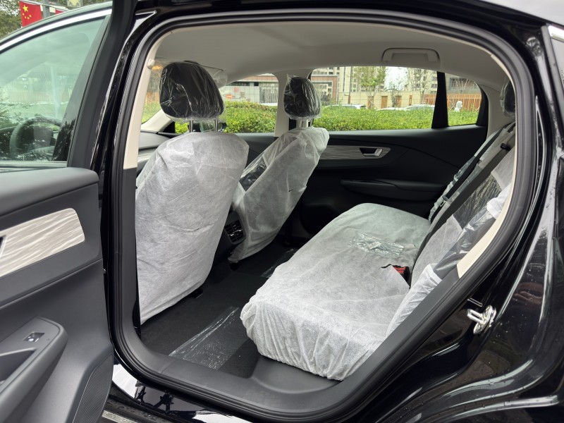 盐城25年红旗E-QM57