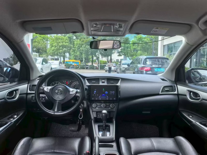 深圳20年日产轩逸6