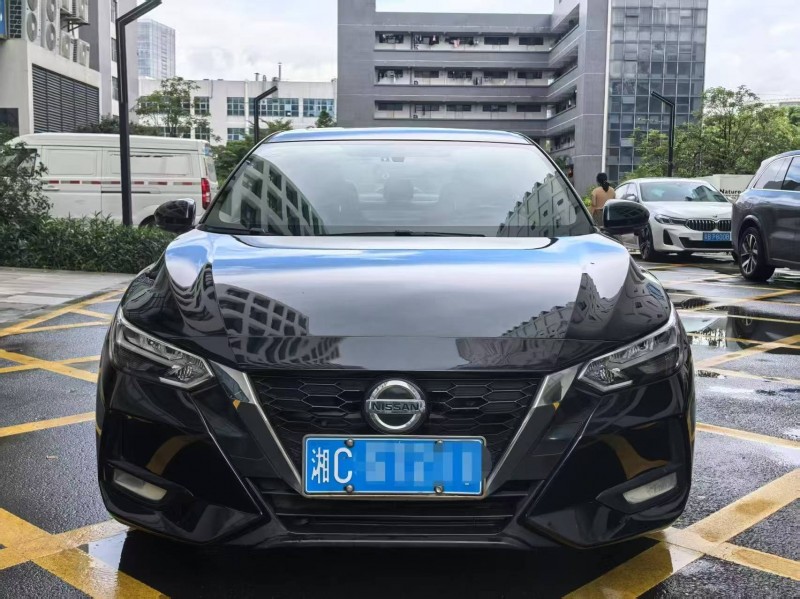 深圳20年日产轩逸1