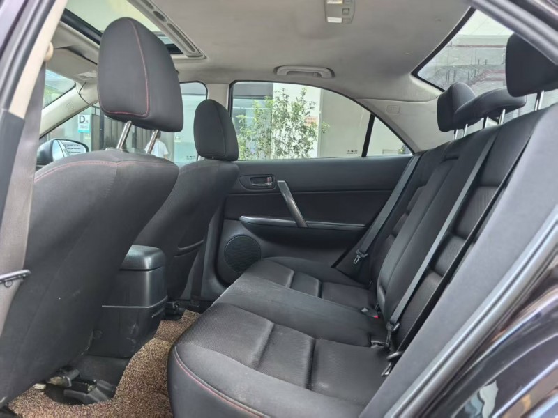 深圳15年马自达65