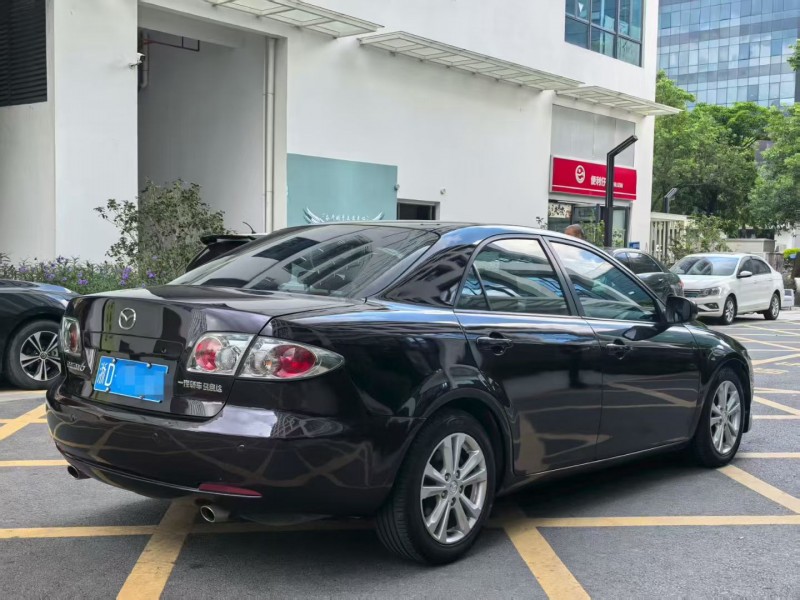 深圳15年马自达68