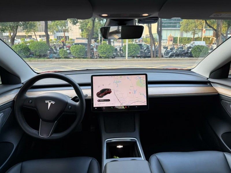 深圳22年特斯拉MODEL 32