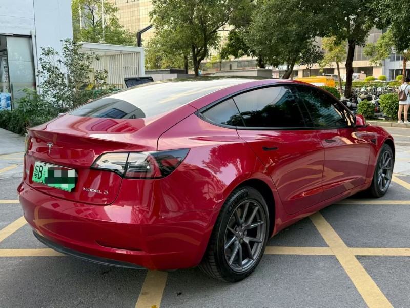 深圳22年特斯拉MODEL 36