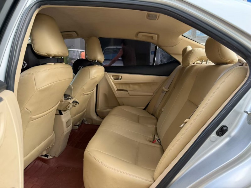 深圳16年丰田卡罗拉8