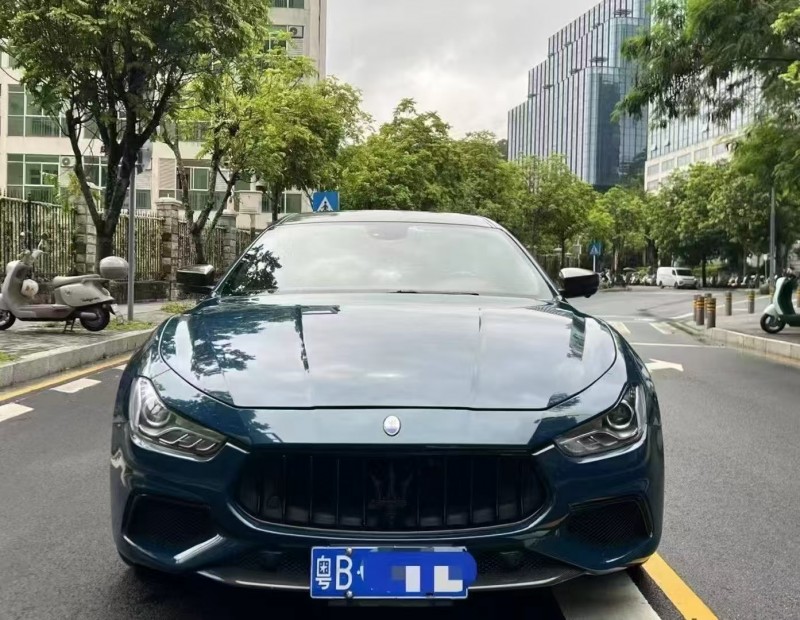 广州18年玛莎拉蒂Ghibli1