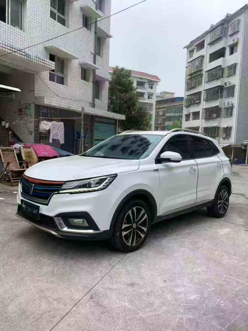 岳阳18年荣威RX32