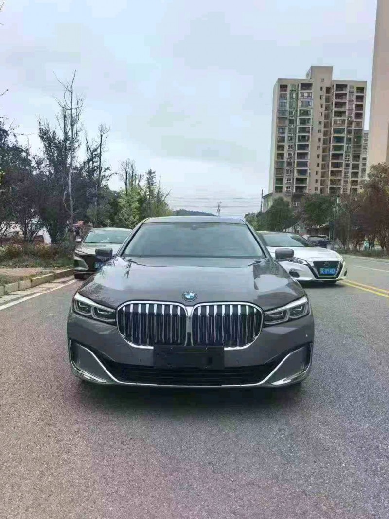 湘潭21年宝马7系1