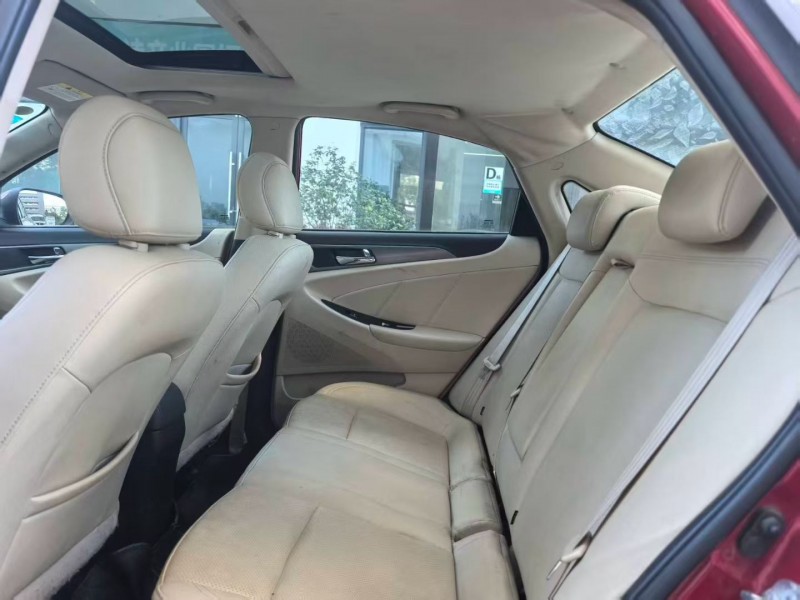 深圳17年长安汽车逸动7