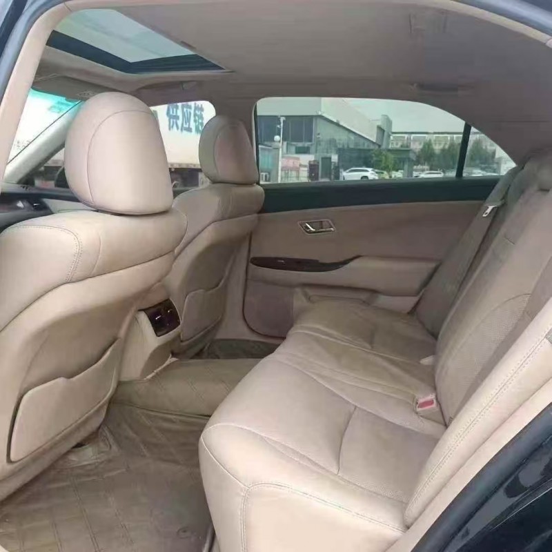 菏泽11年丰田皇冠3