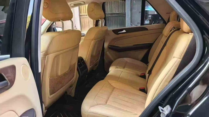 张家界17年奔驰GLE6